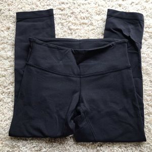 Low Rise Luon Wunder Under Crops